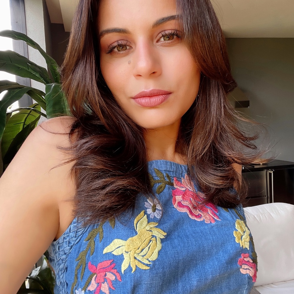 Meet your Posher, Annastasia